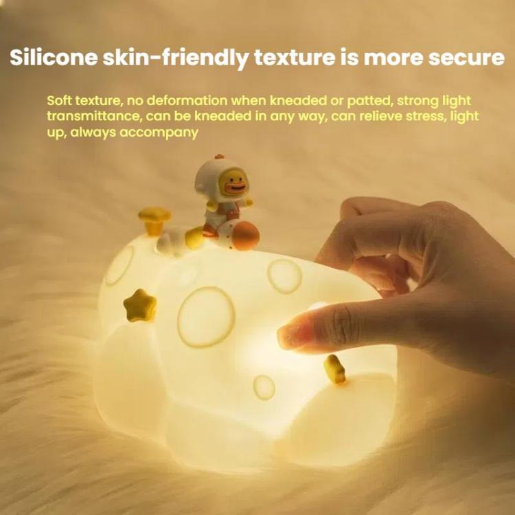 Astronaut Moon Night Light